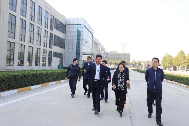 鄭州二七區(qū)委組織部常務(wù)副部長王波一行 蒞臨我公司考察指導(dǎo)黨建工作 鄭州二七區(qū)委組織部常務(wù)副部長王波一行 蒞臨我公司考察指導(dǎo)黨建工作