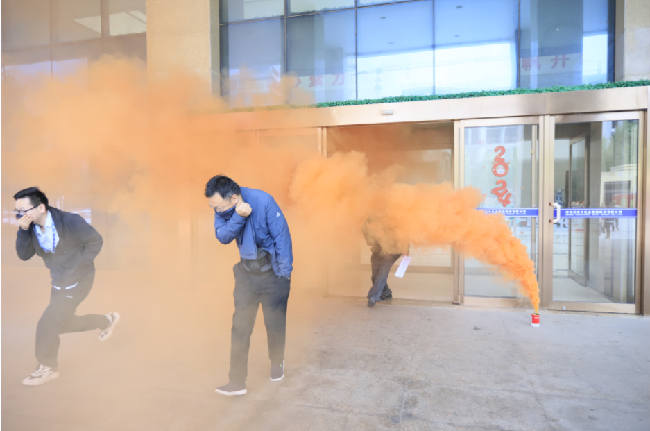 增強(qiáng)消防意識(shí)，筑牢安全底線丨花花牛乳業(yè)集團(tuán)組織消防應(yīng)急演練