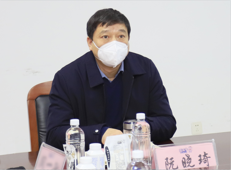 河南花花牛乳業(yè)集團通過 “國家優(yōu)質(zhì)乳工程”復(fù)評審驗收 河南花花牛乳業(yè)集團通過 “國家優(yōu)質(zhì)乳工程”復(fù)評審驗收