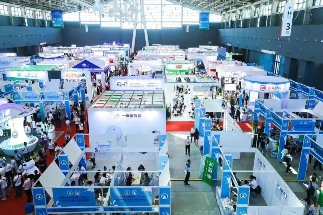 中國(guó)乳制品工業(yè)協(xié)會(huì)第二十五次年會(huì)召開(kāi)！花花牛總裁董碩峰獲“振興乳業(yè)領(lǐng)軍人”榮譽(yù)稱號(hào)