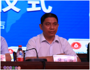 “健康中原，牛奶伴您行——花花牛乳業(yè)集團(tuán)2018中國(guó)小康牛奶行動(dòng)” 公益助學(xué)啟動(dòng)儀式隆重舉行