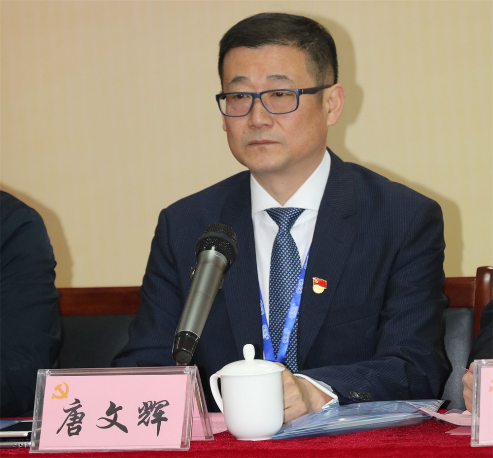 熱烈慶祝中國(guó)共產(chǎn)黨河南花花牛生物科技有限公司黨員大會(huì)勝利召開