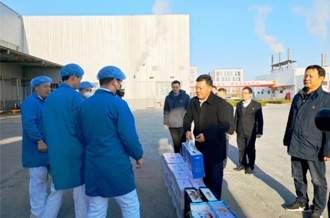 春節(jié)送溫暖，慰問(wèn)暖人心丨集團(tuán)黨委書(shū)記、董事長(zhǎng)慰問(wèn)春節(jié)期間堅(jiān)守崗位的一線職工